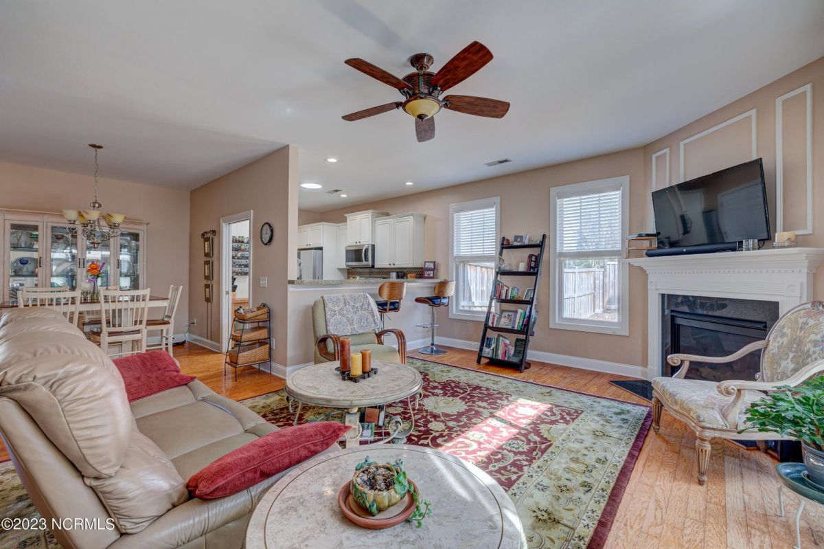 1038 Garden Club Way