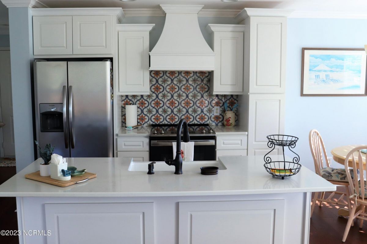 3350 Club Villas Drive