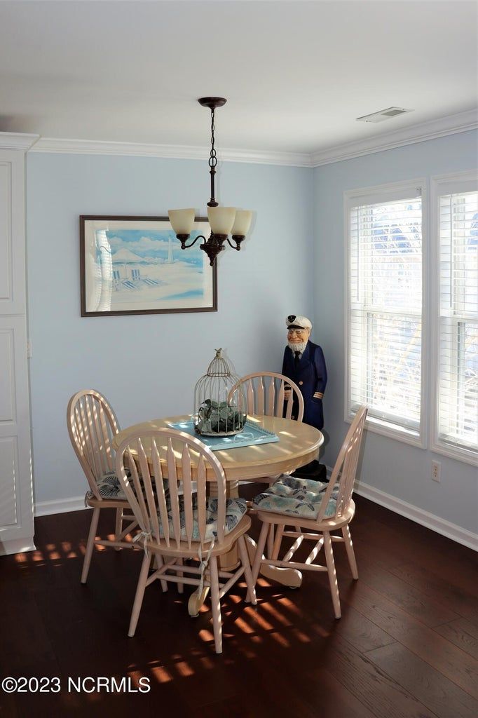 3350 Club Villas Drive