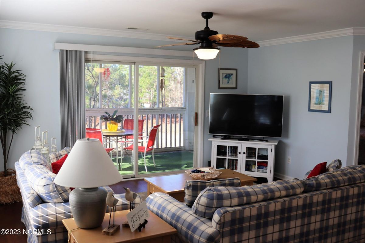 3350 Club Villas Drive