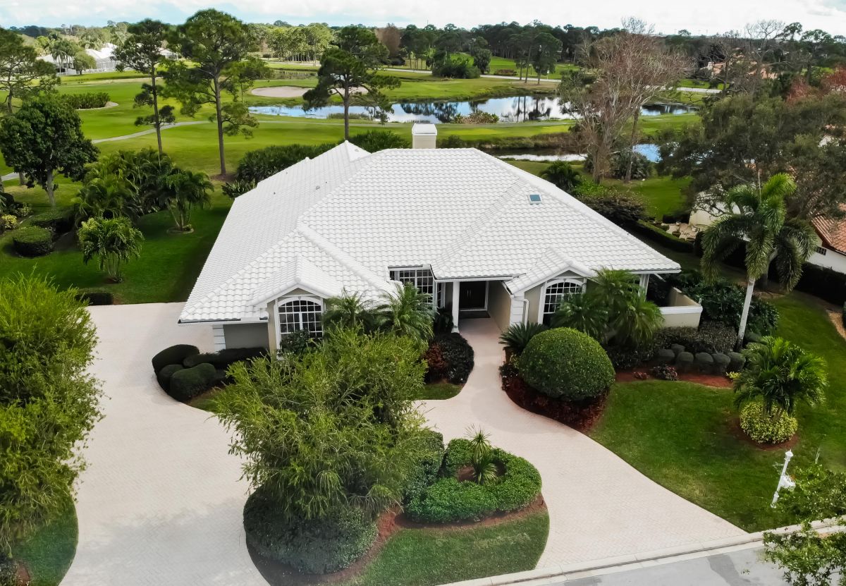 633 Palmetto Cove