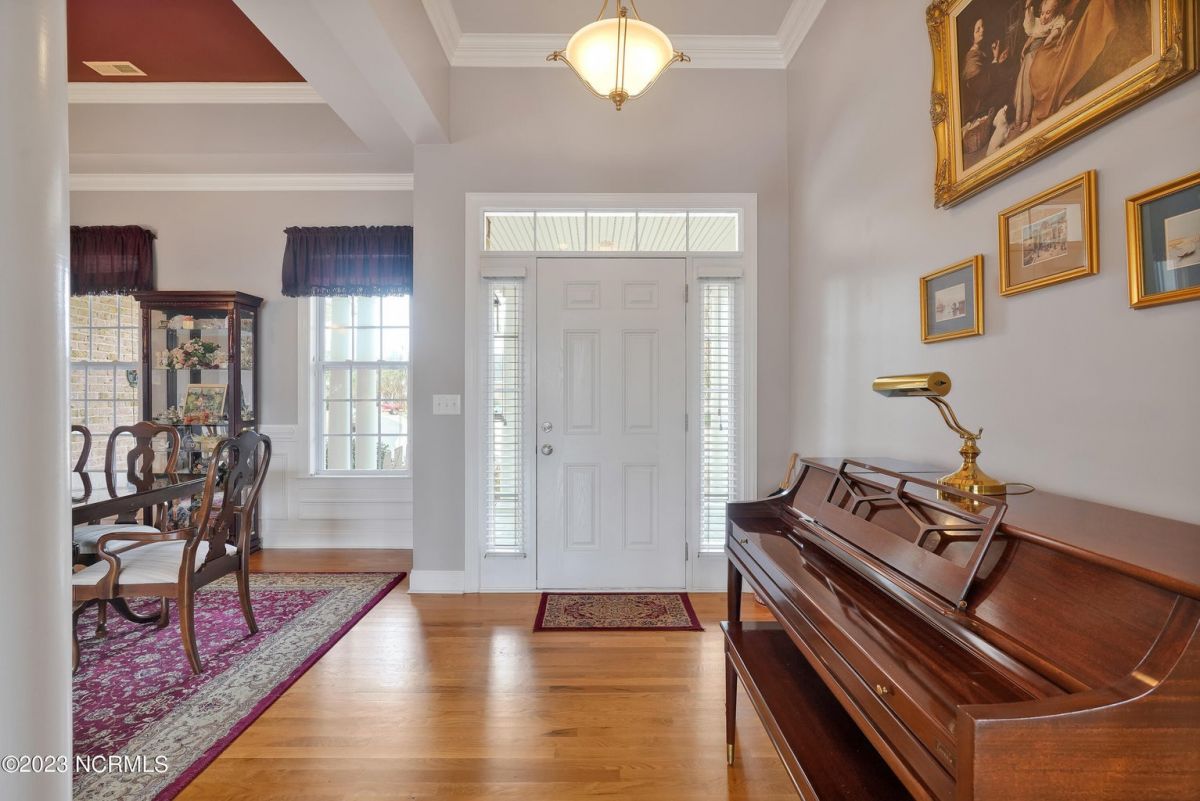 1103 Brook Crossing Lane