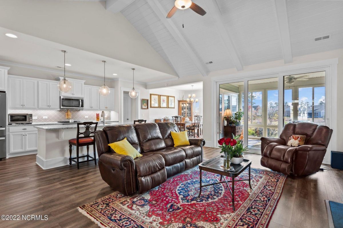 8633 Piney Hollow Court