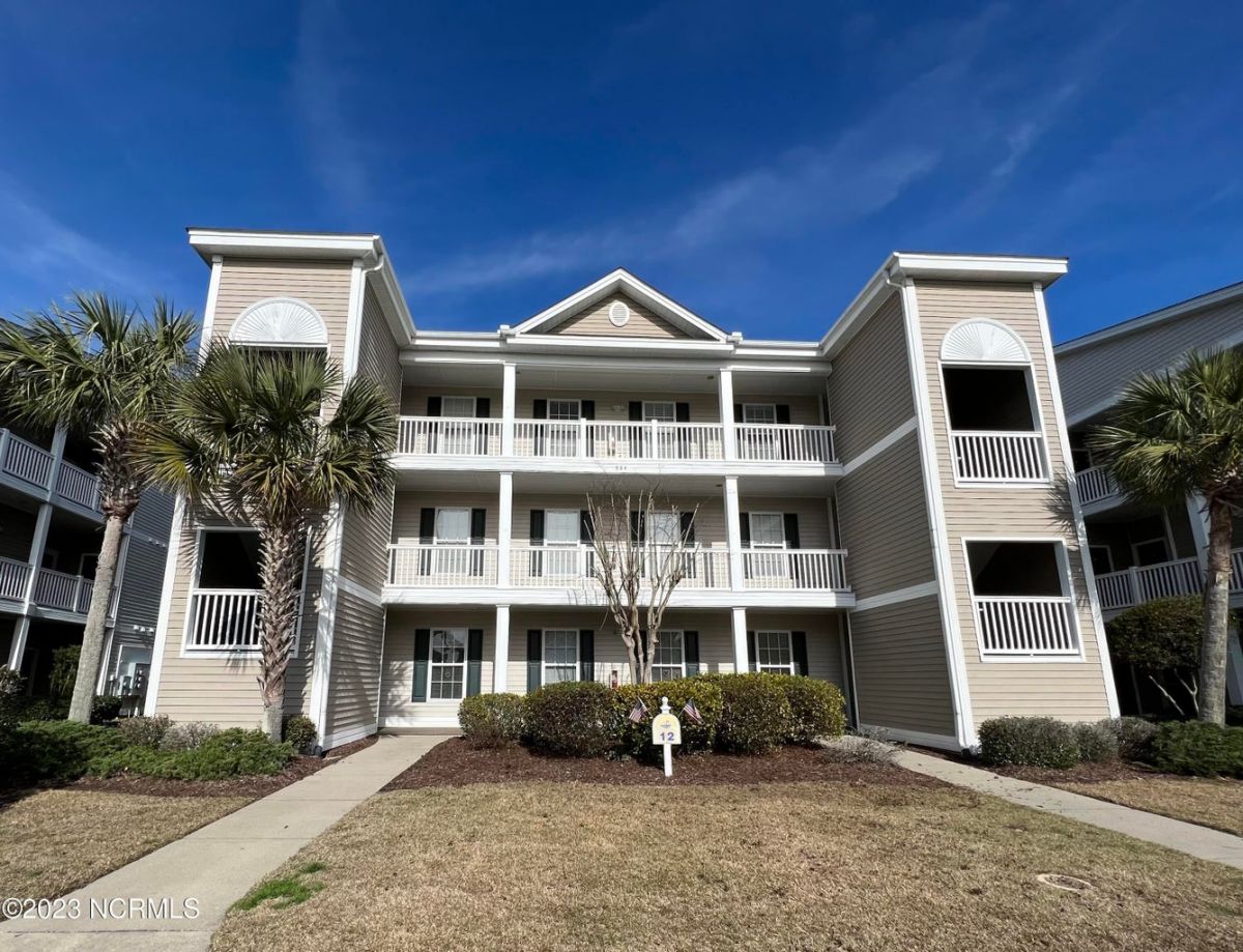 884 Great Egret Circle