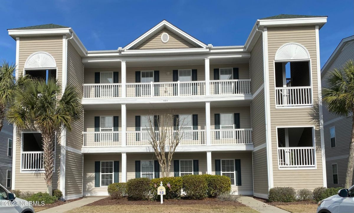 884 Great Egret Circle