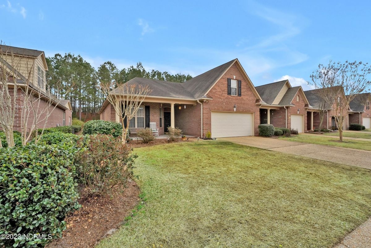 3020 Braewood Court