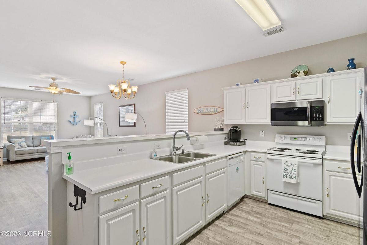 889 Great Egret Circle