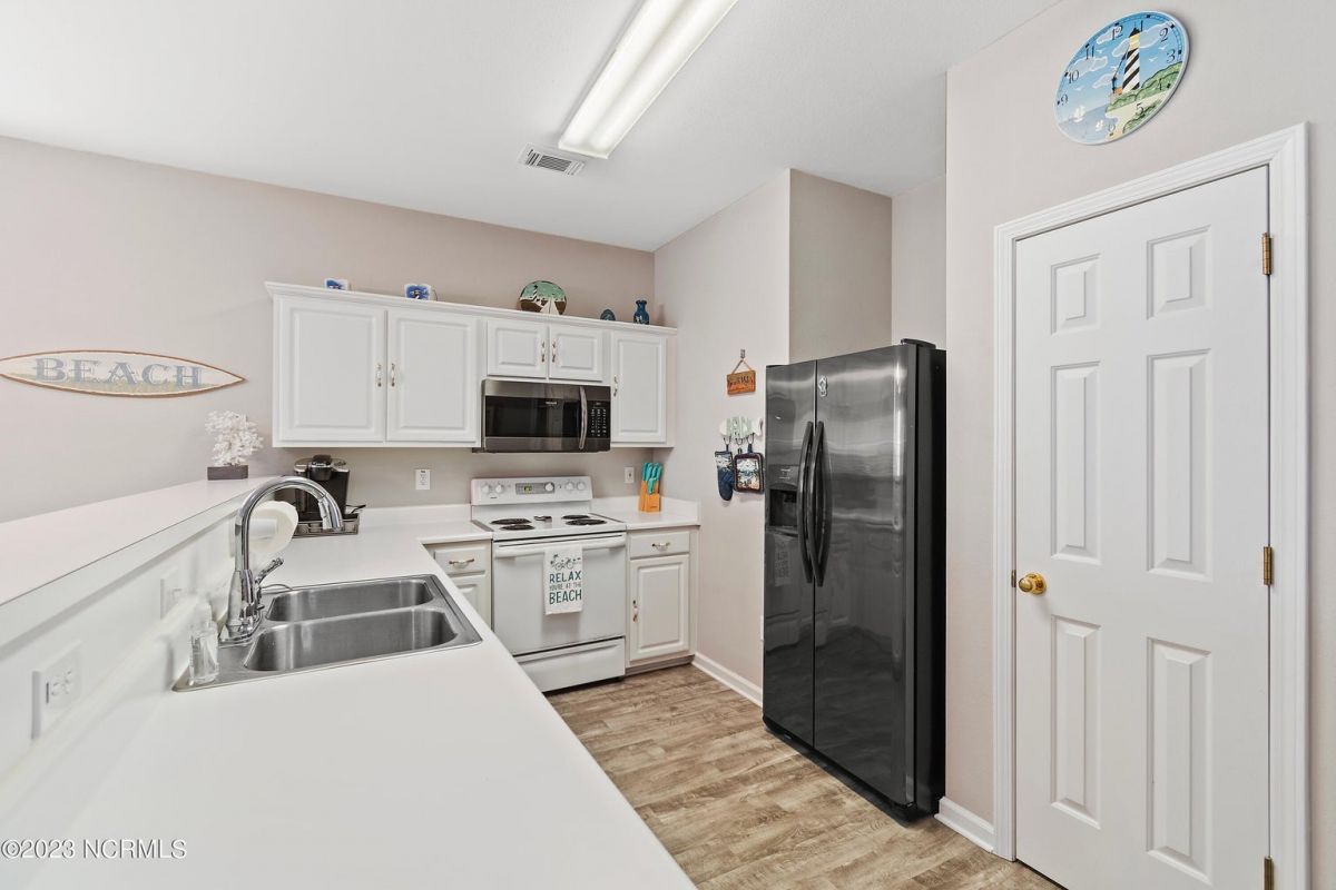 889 Great Egret Circle