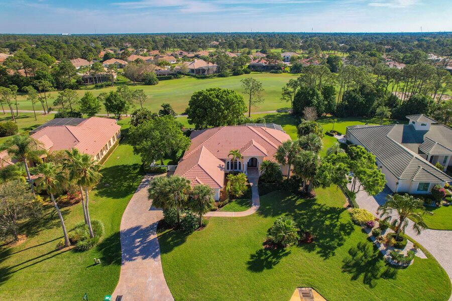 8035 Plantation Lakes Drive