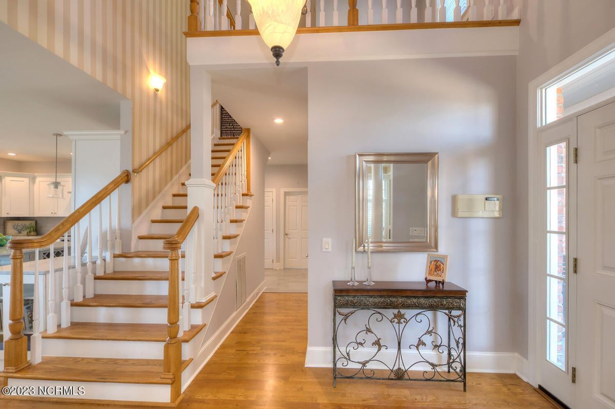 2869 Trailwood Drive