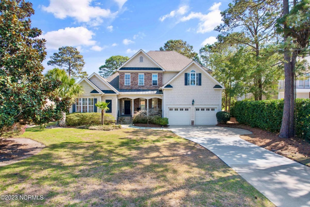 2726 Harbormaster Drive