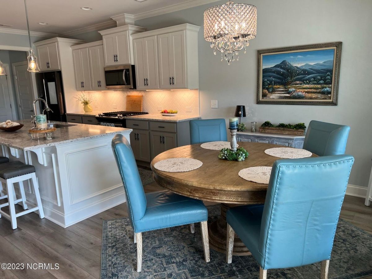 8732 Horse Nettle Drive