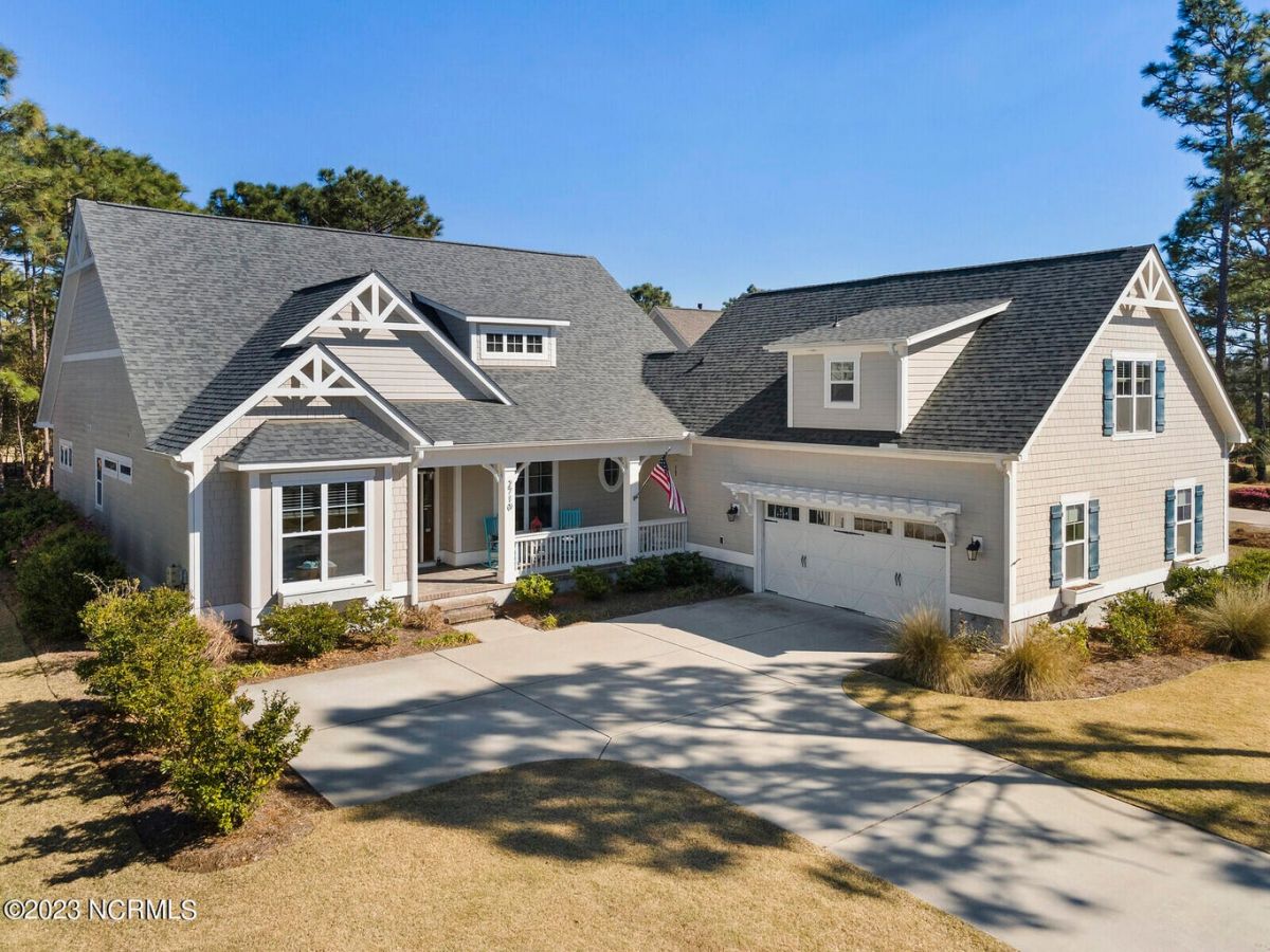 2710 Moss Creek Court