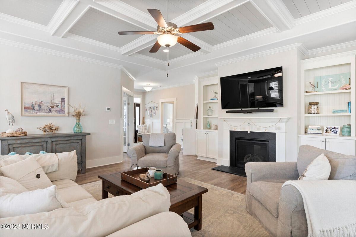 2710 Moss Creek Court