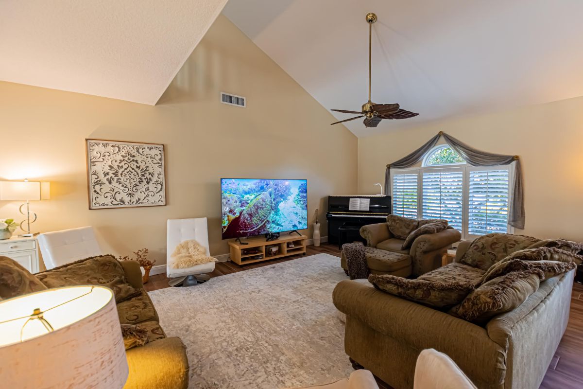 1162 Bent Pine Cove