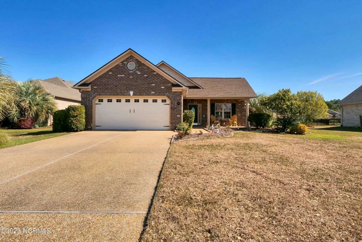 1112 Larchmont Court