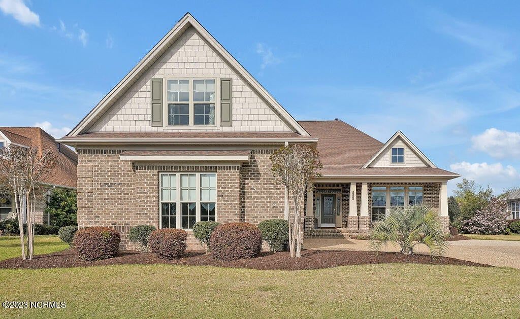 1006 Golden Sands Way