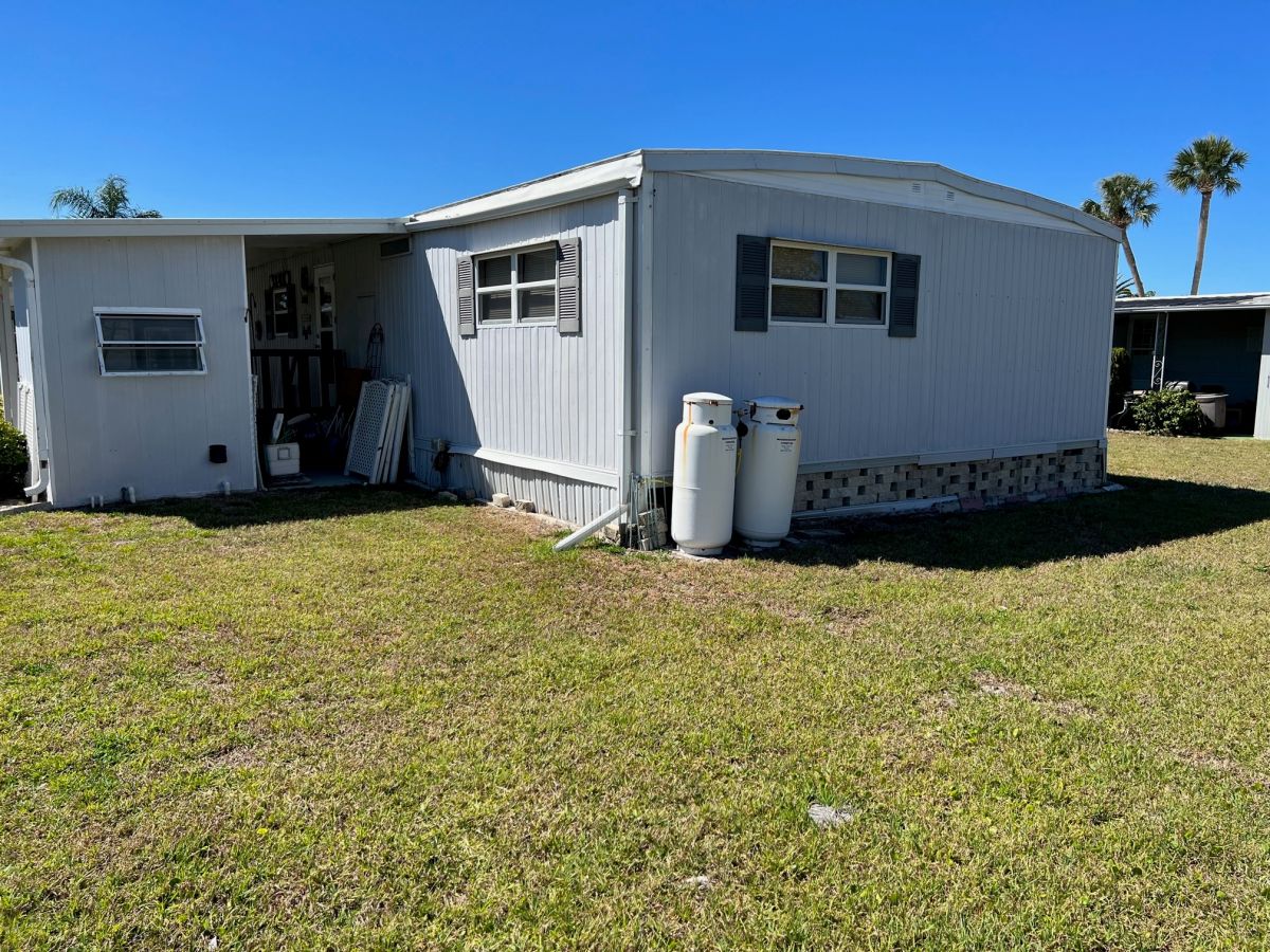 5443 Durant Drive
Port Orange, FL 32127