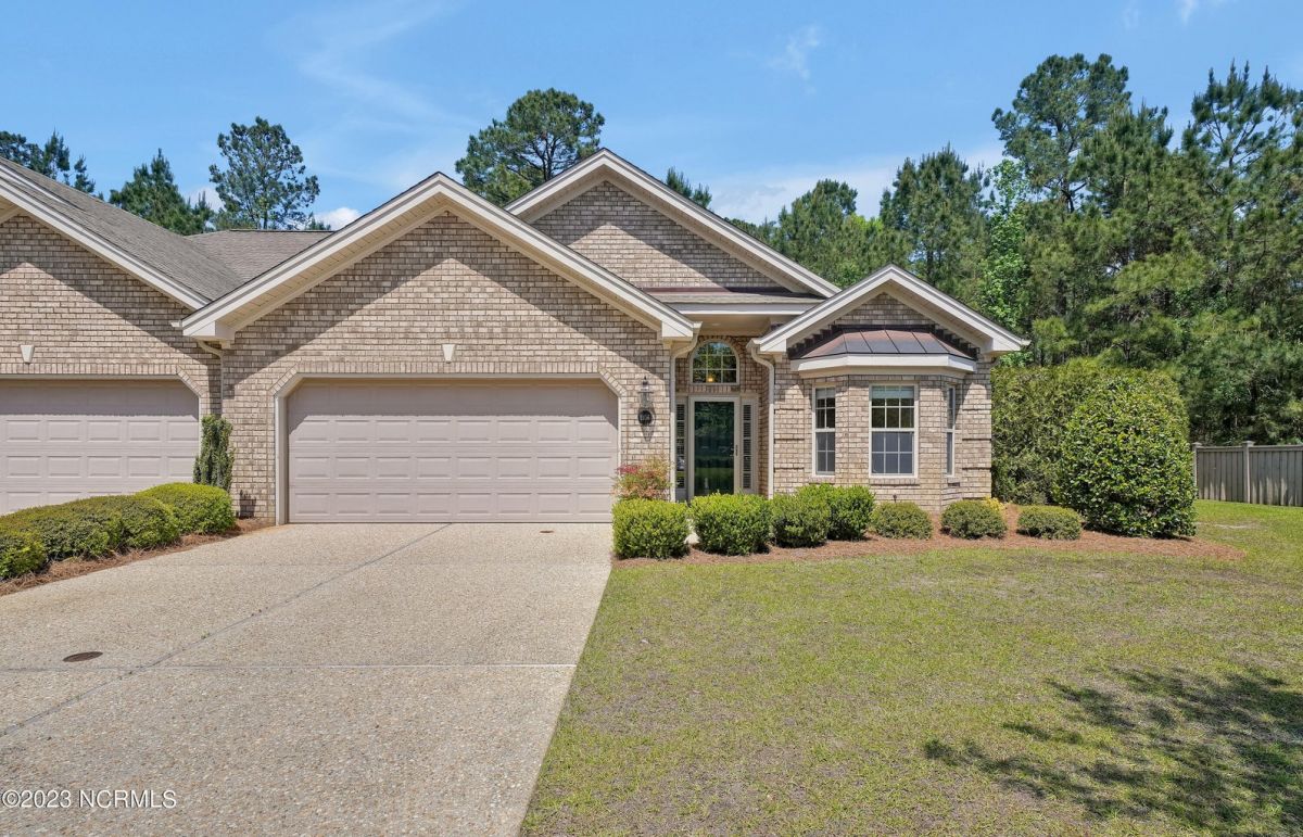 1106 Cresthill Court