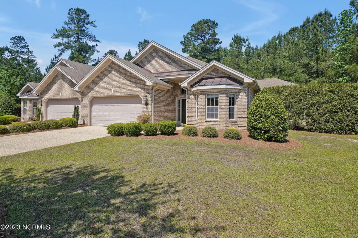 1106 Cresthill Court