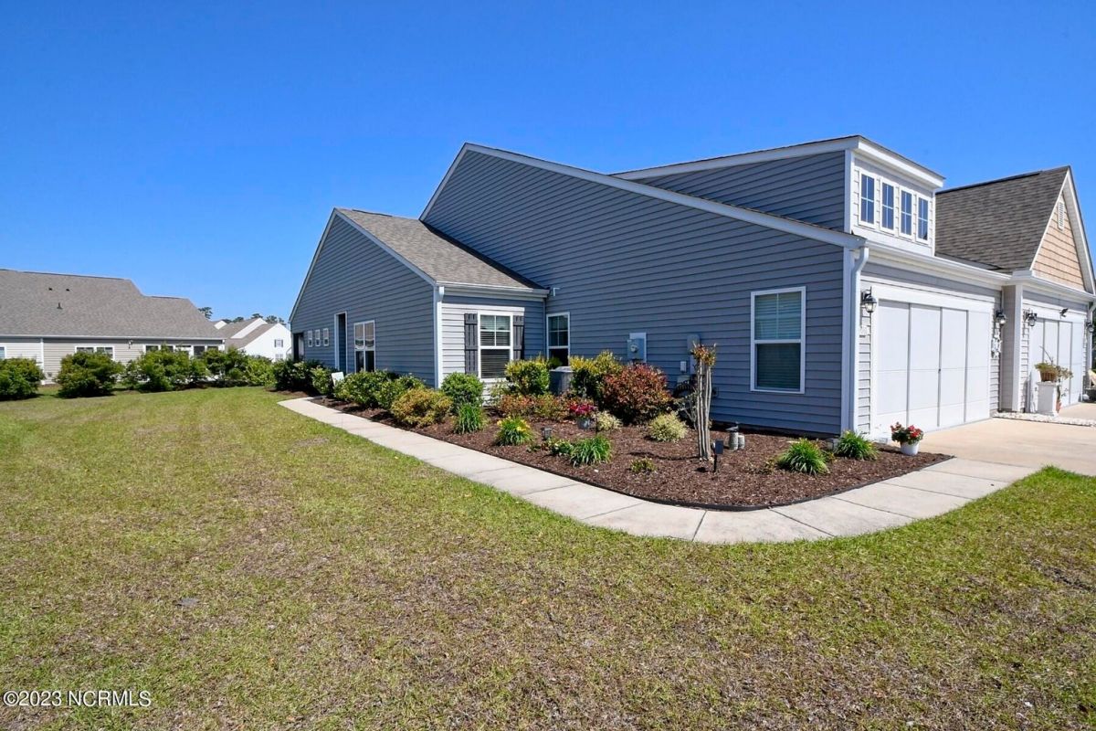 1080 Chadsey Lake Drive