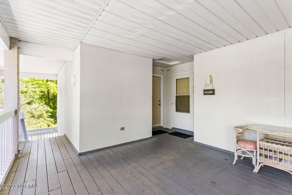 3030 Marsh Winds Circle