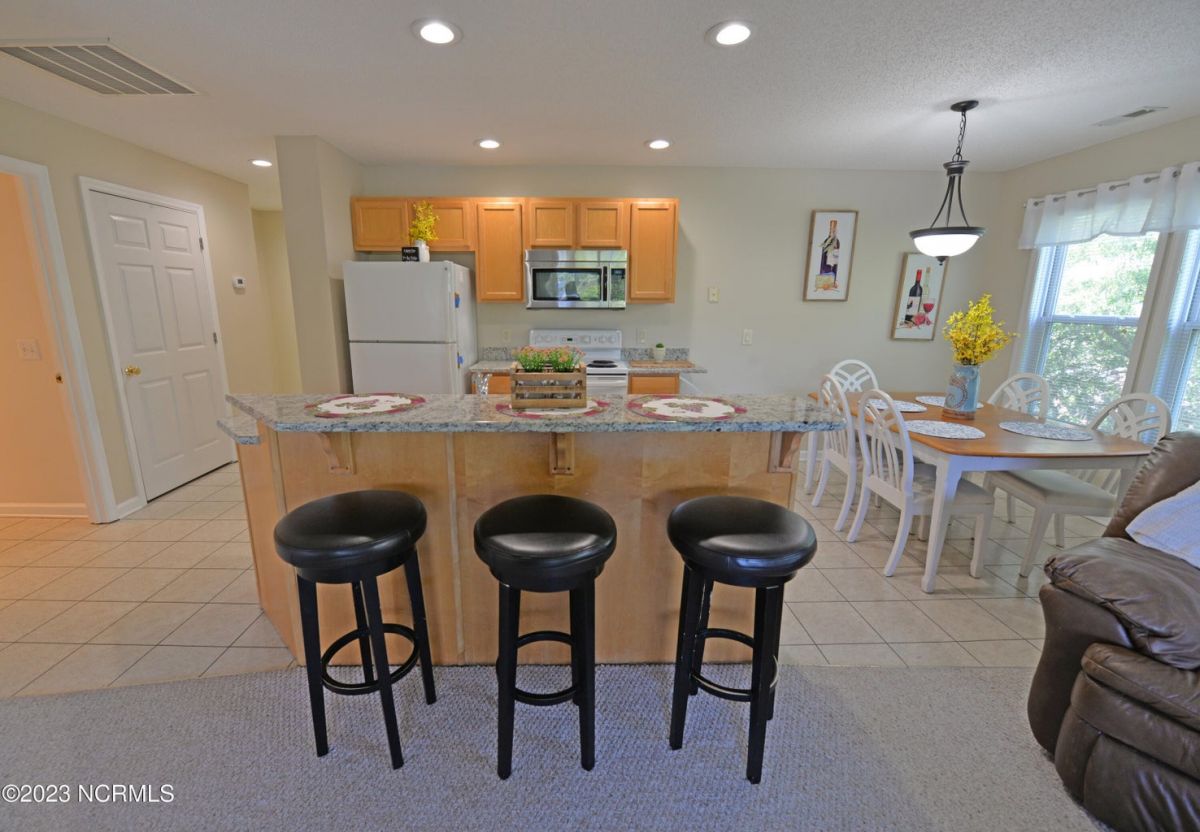 3350 Club Villas Drive