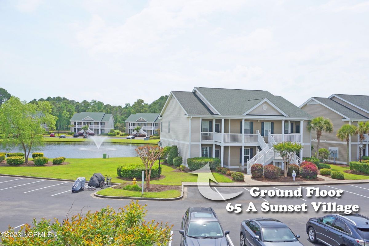 895 Great Egret Circle