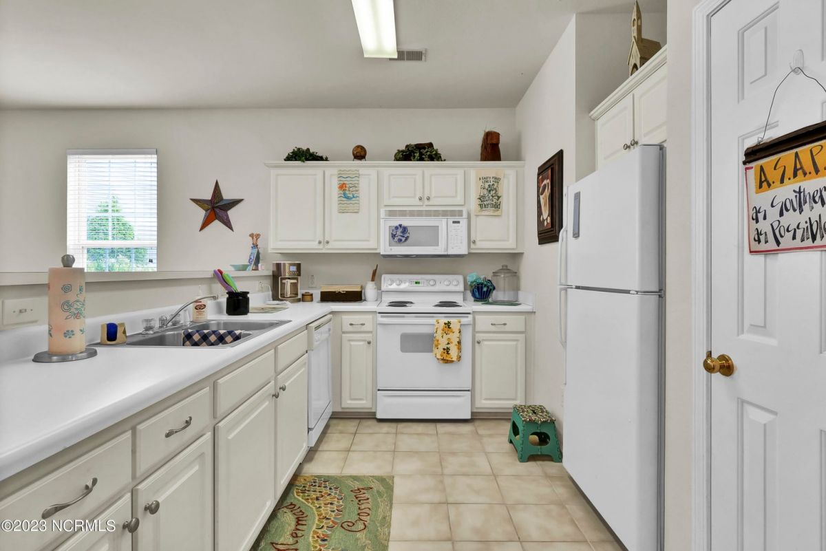 888 Great Egret Circle