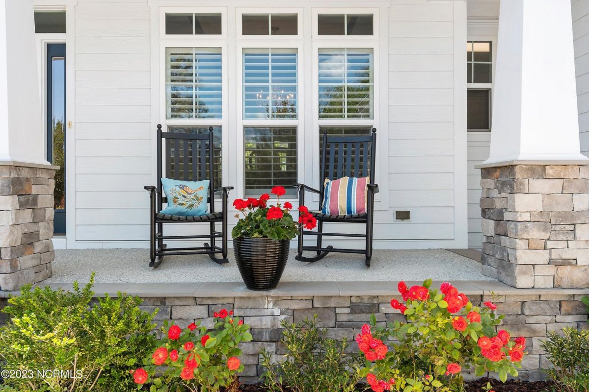 3659 Bridgewater Drive