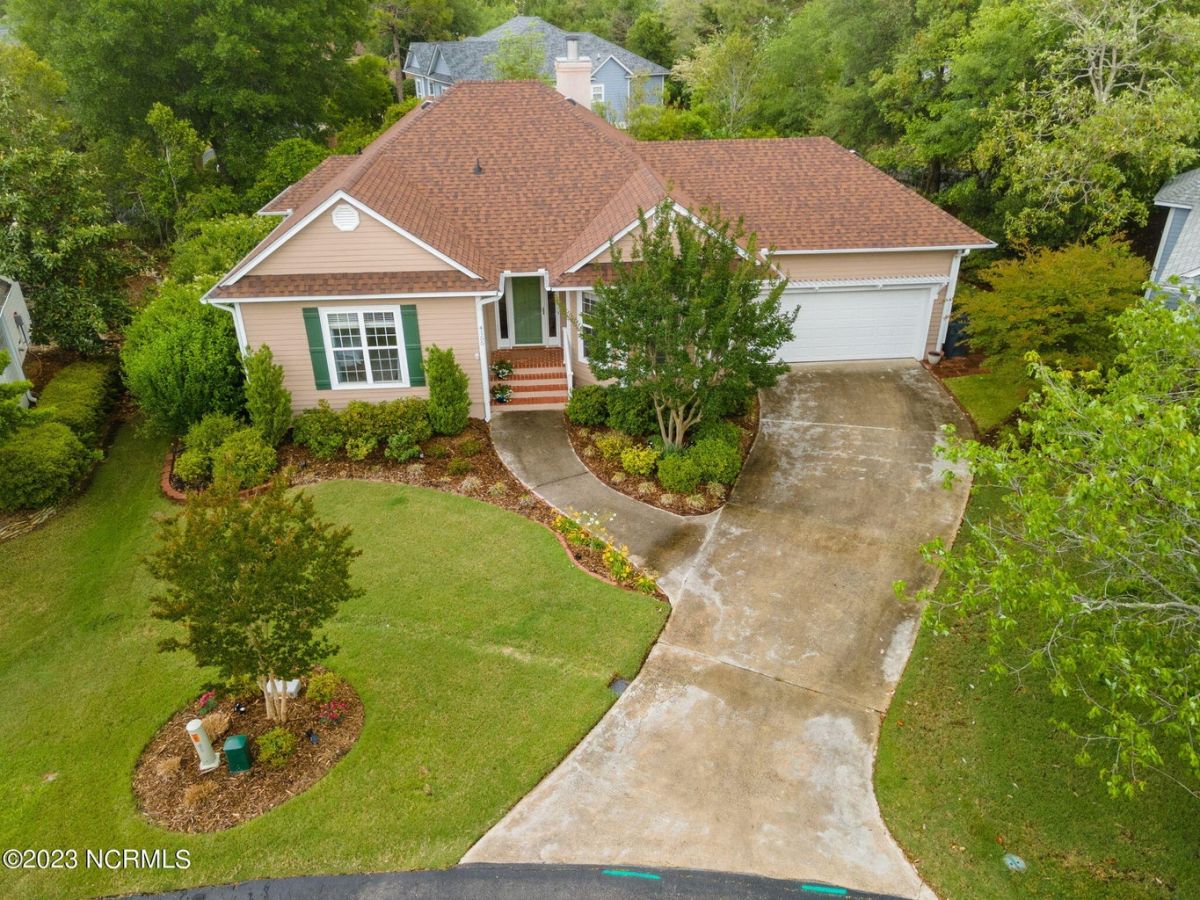 4155 Sheffield Place