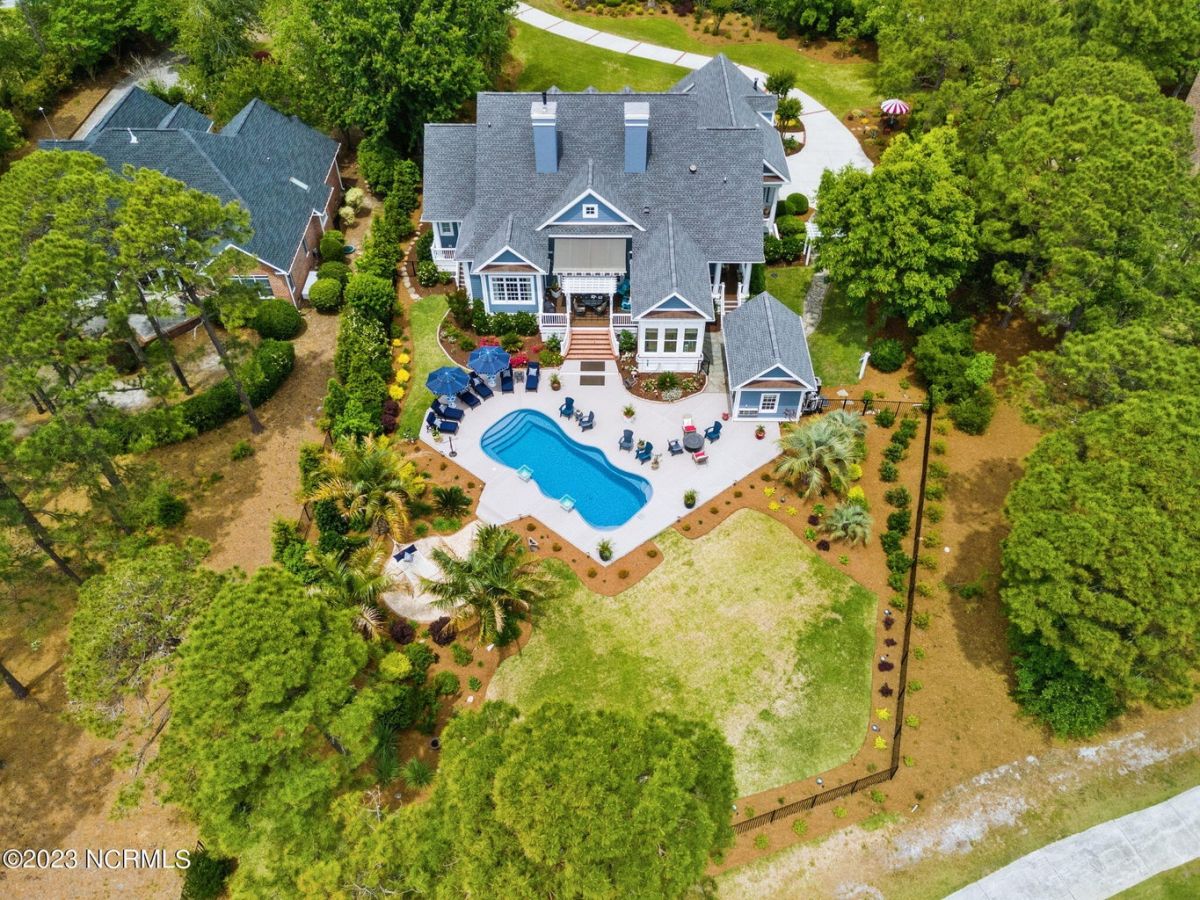 3231 St Andrews Circle