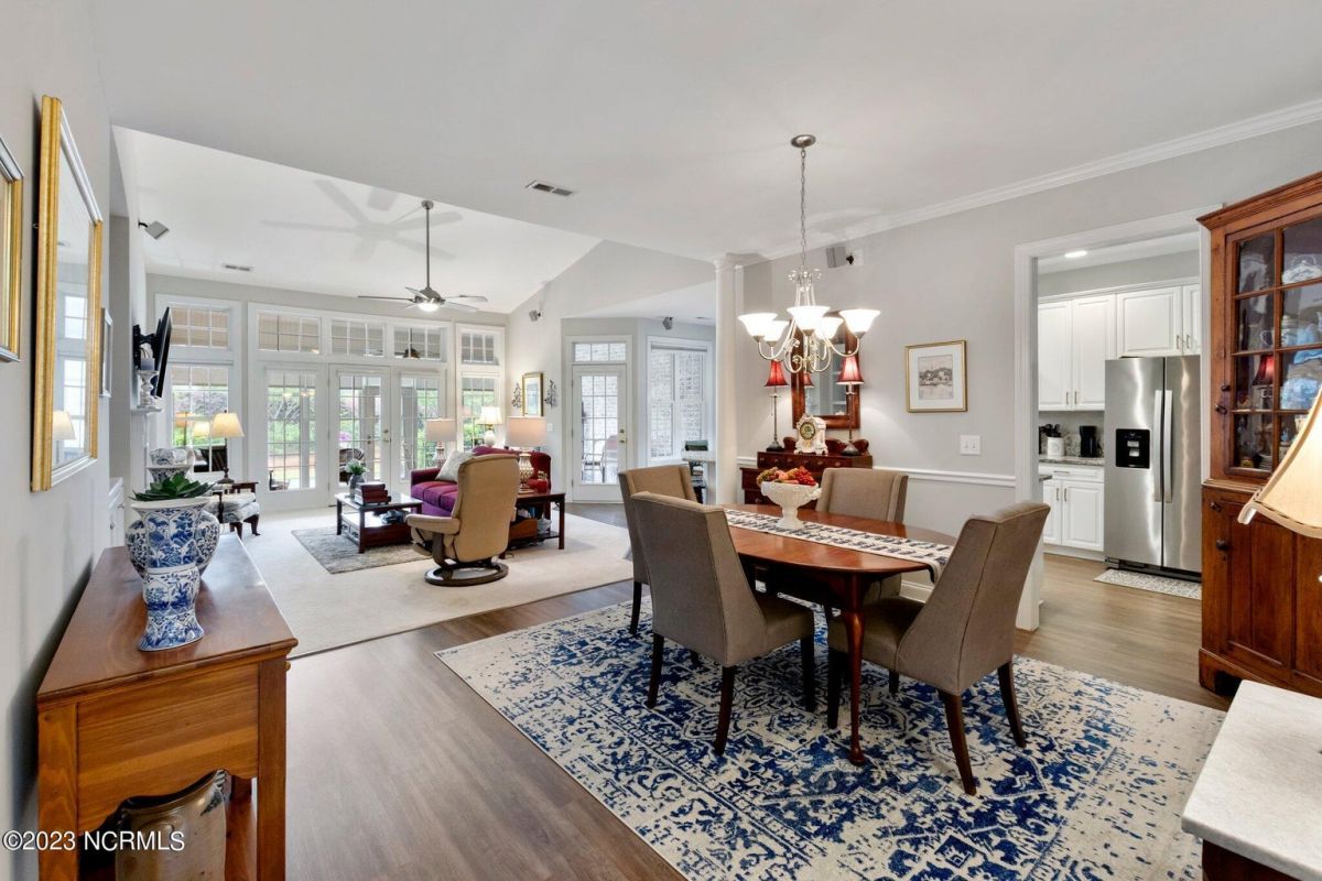 1028 Townes Court