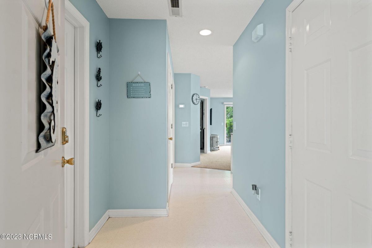 3030 Marsh Winds Circle