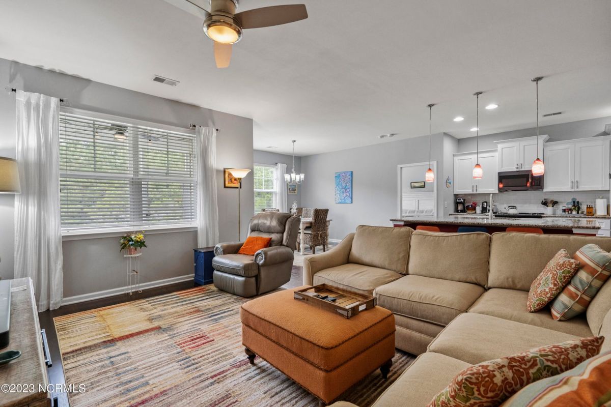 3102 Crescent Lake Drive