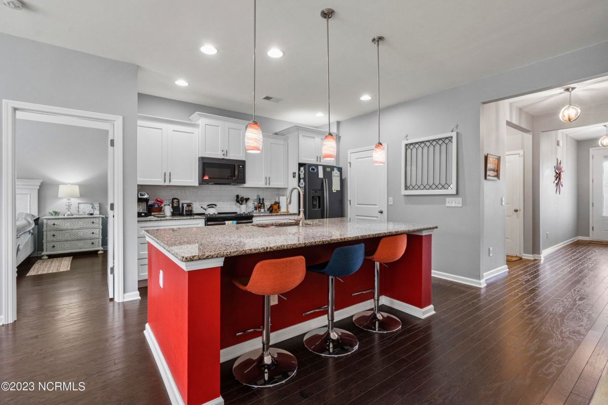 3102 Crescent Lake Drive