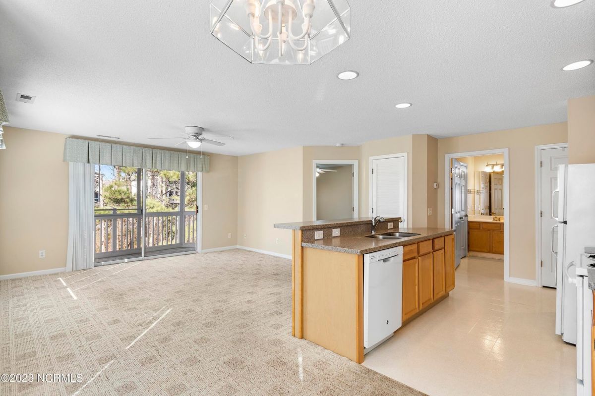 3030 Marsh Winds Circle