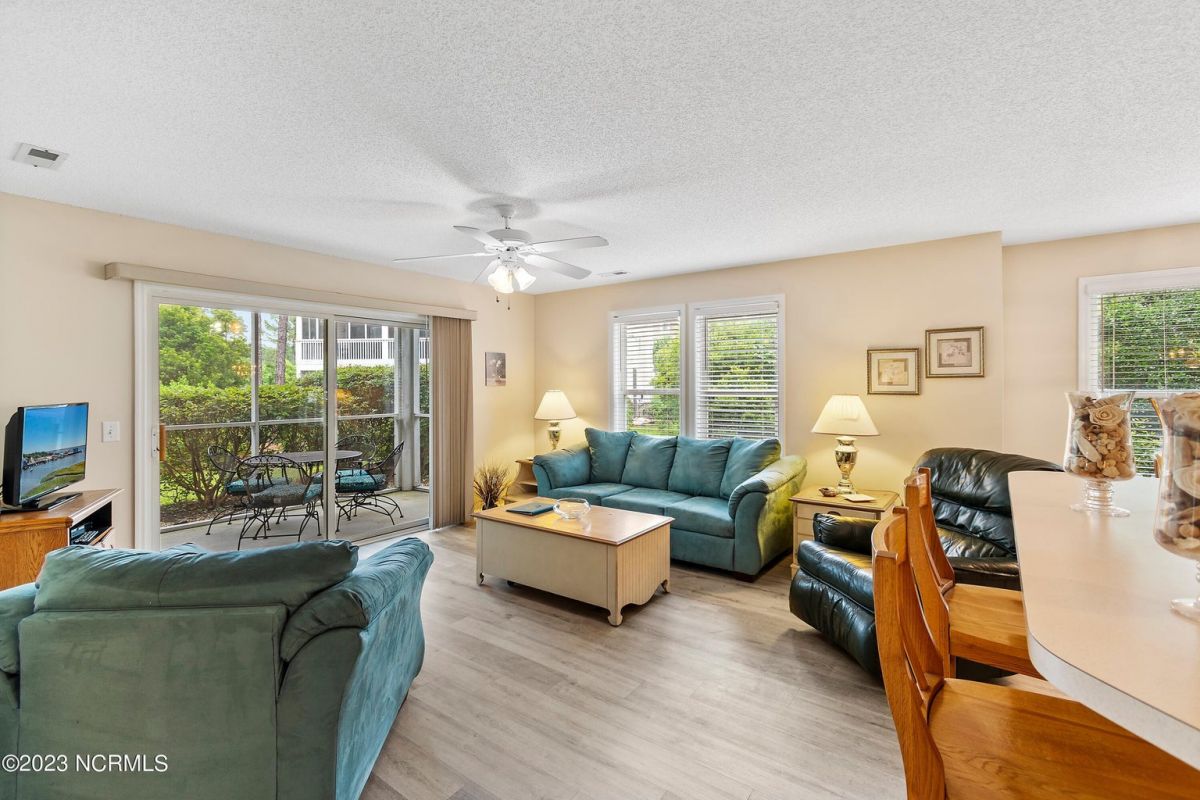 3350 Club Villas Drive