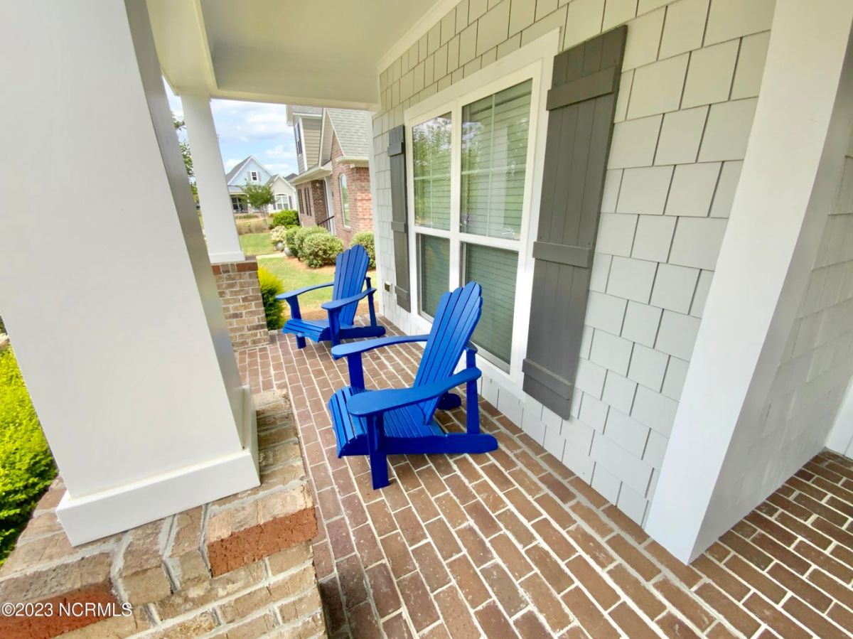 8488 Oak Abbey Trail