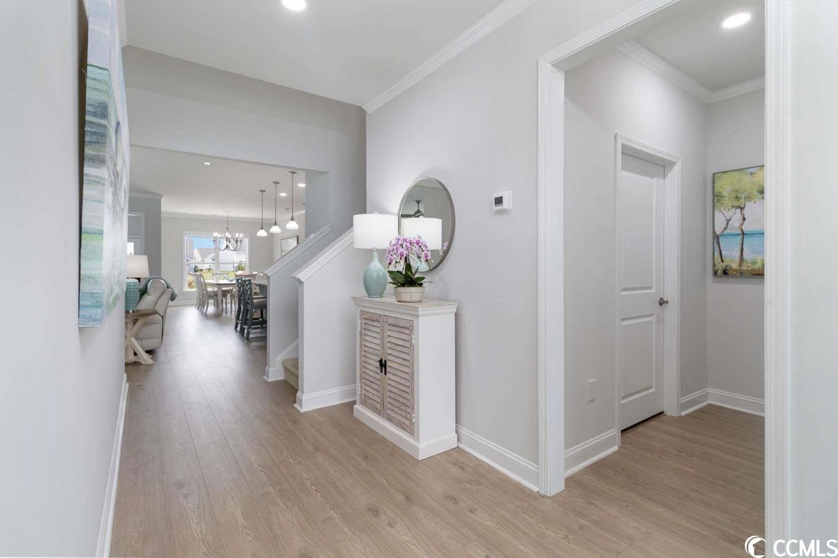 8488 Oak Abbey Trail