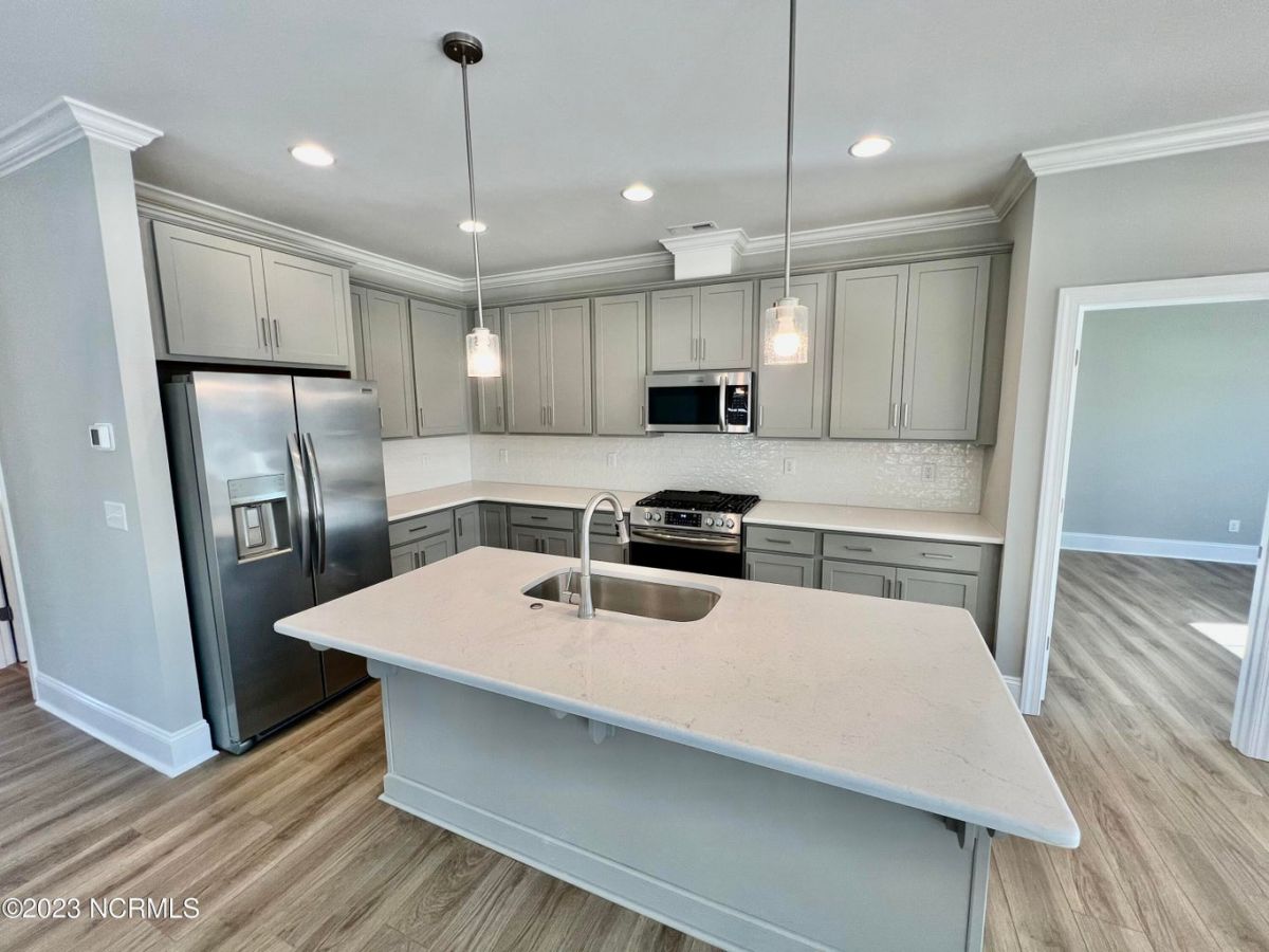 9006 Mango Bay Court