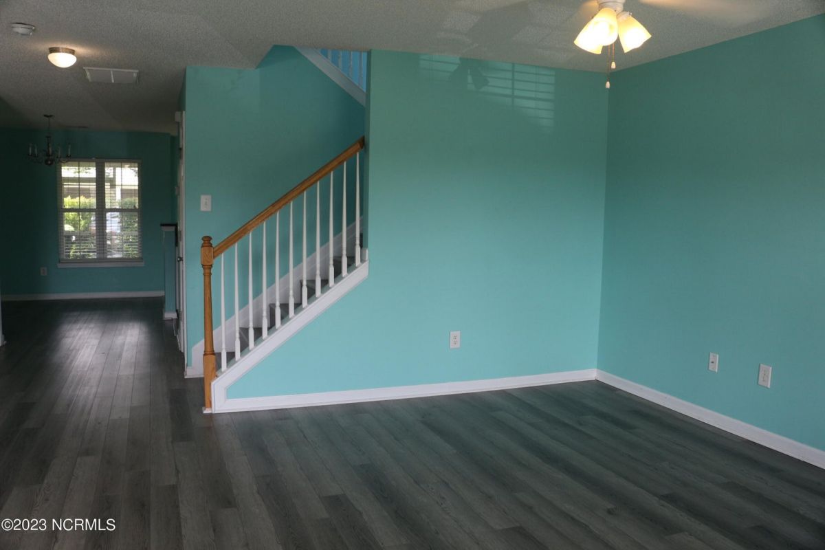 3000 Cedar Creek Lane