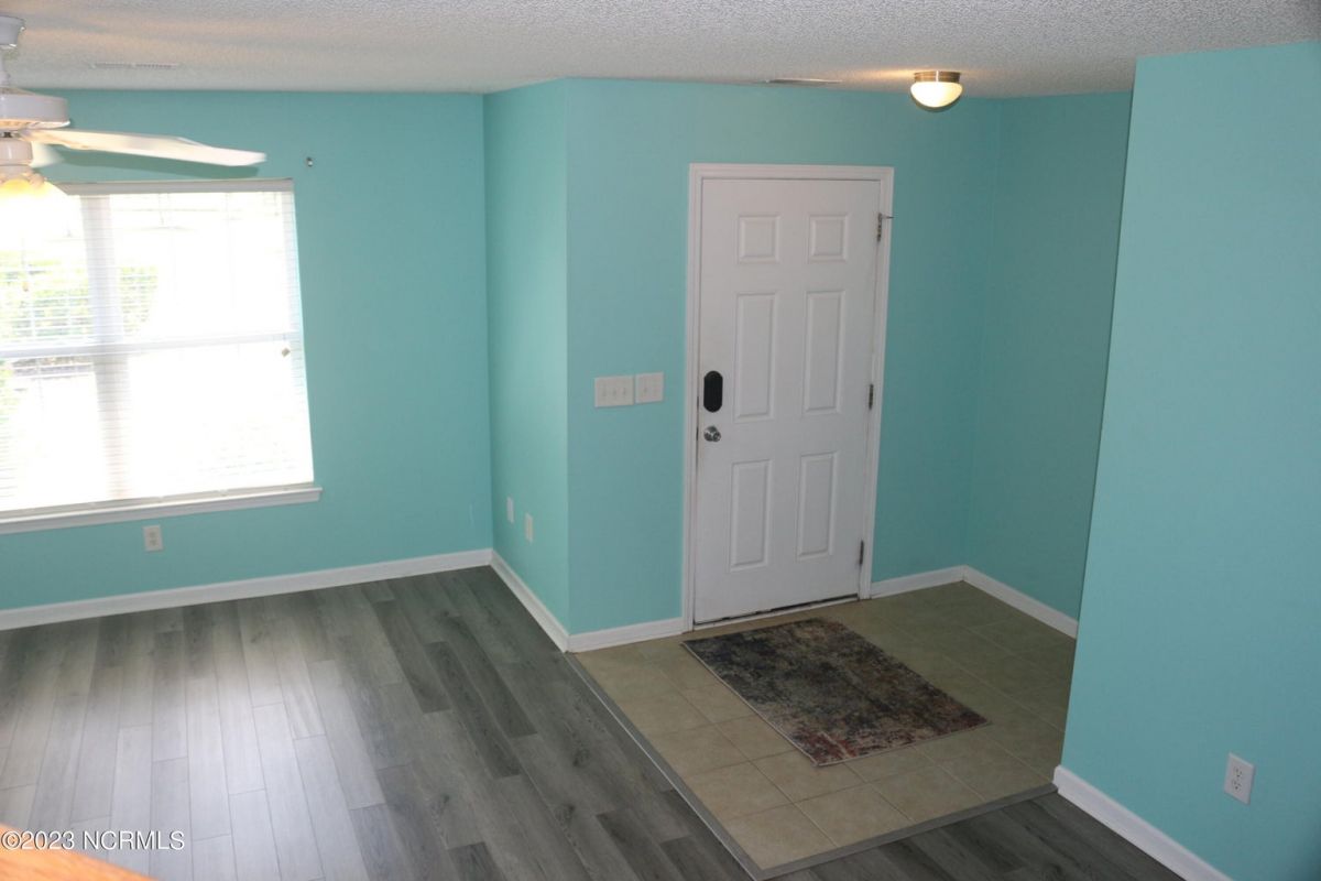 3000 Cedar Creek Lane