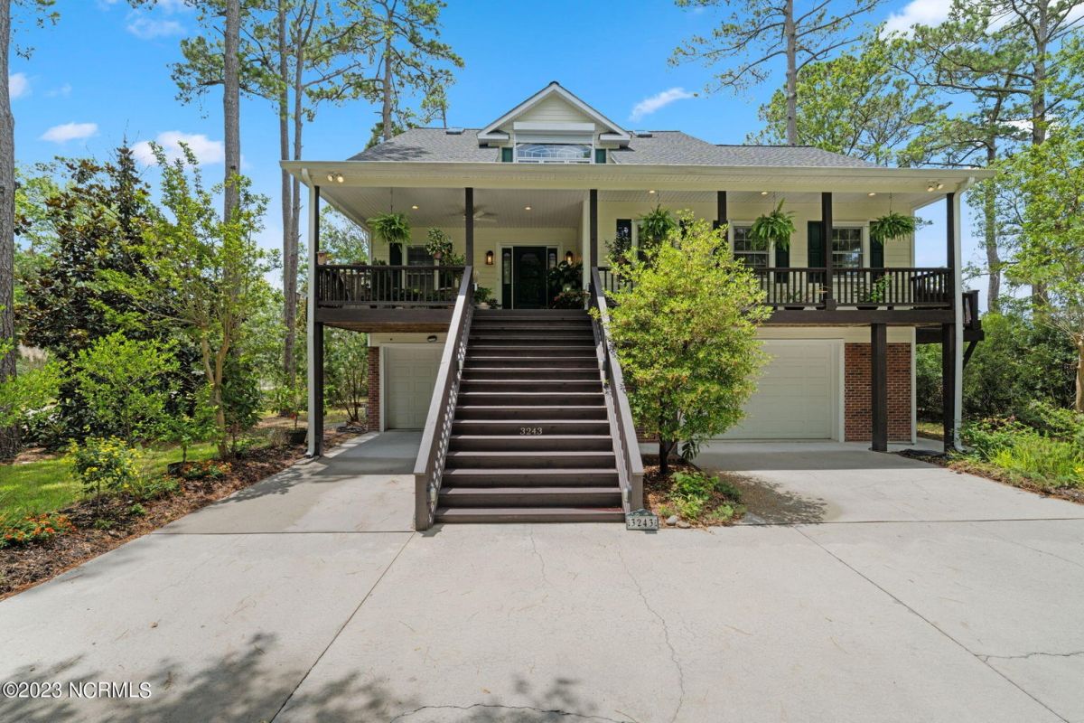 3243 Beaver Creek Drive