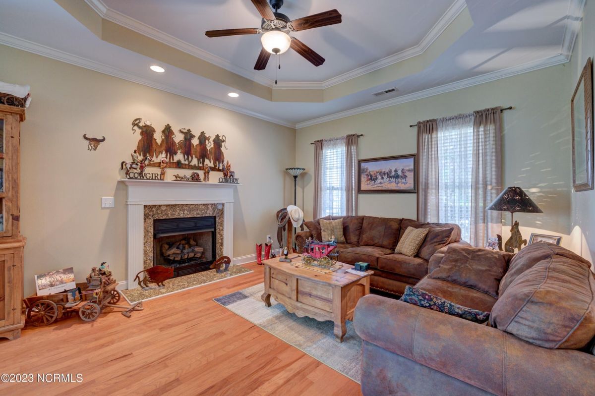 1246 Nightingale Court