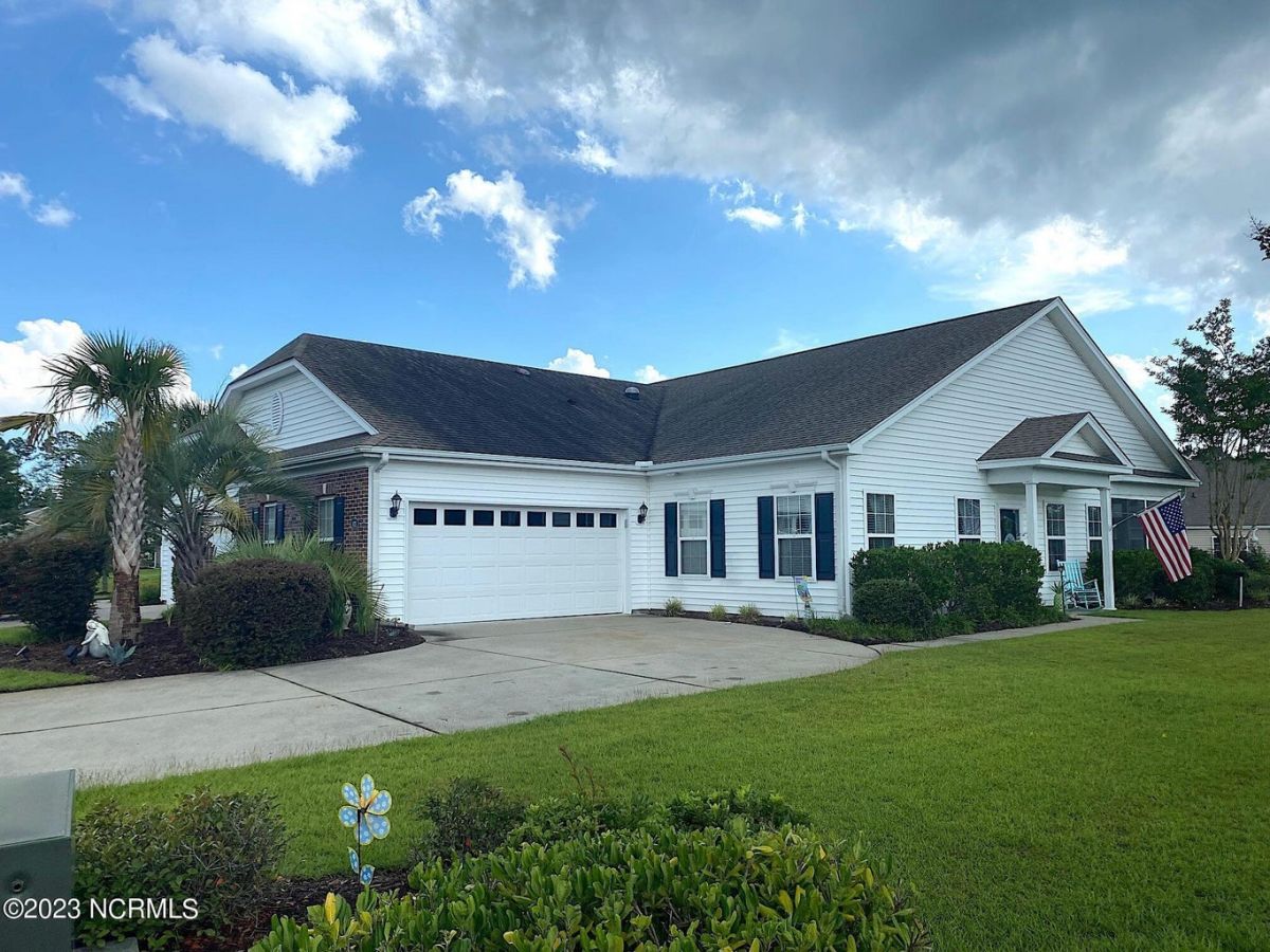 1025 Chadsey Lake Drive