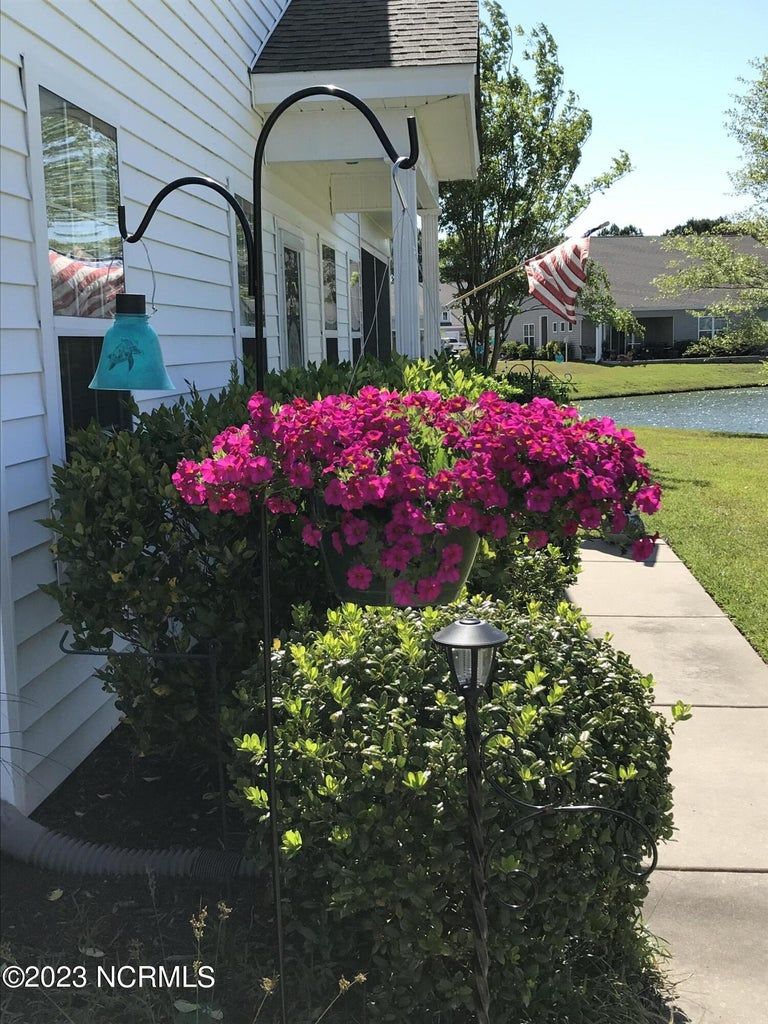 1025 Chadsey Lake Drive