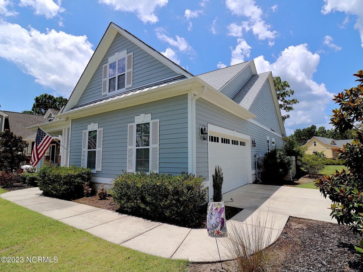 3841 White Birch Way