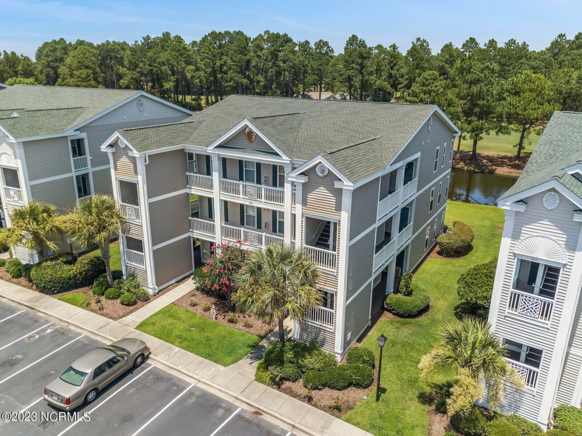 876 Great Egret Circle