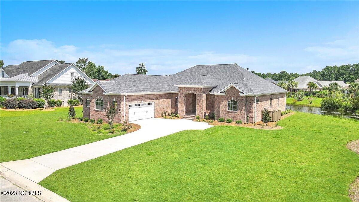 1112 Water Lily Way